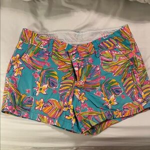 Lilly Pulitzer Size 12 Callahan textured shorts